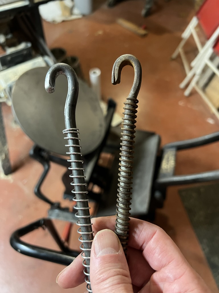 A new roller hook